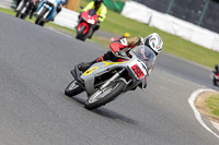 Vintage-motorcycle-club;eventdigitalimages;mallory-park;mallory-park-trackday-photographs;no-limits-trackdays;peter-wileman-photography;trackday-digital-images;trackday-photos;vmcc-festival-1000-bikes-photographs